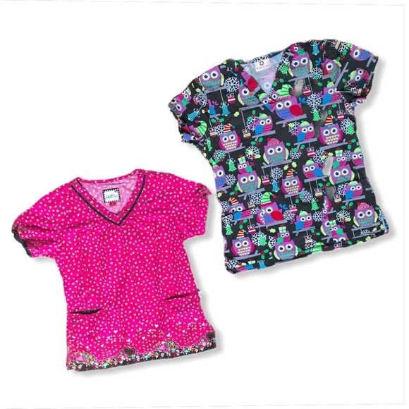 Scrub Top Bundle Mary Engelbreit & Owls Small - Picture 2 of 10